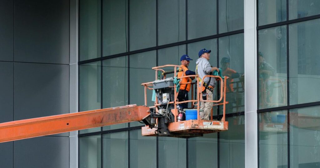 Glazier Needed in Boston, Massachusetts, USA