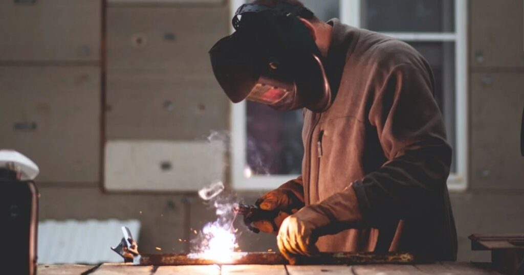 Production Welder Wanted in Charlotte, North Carolina, USA